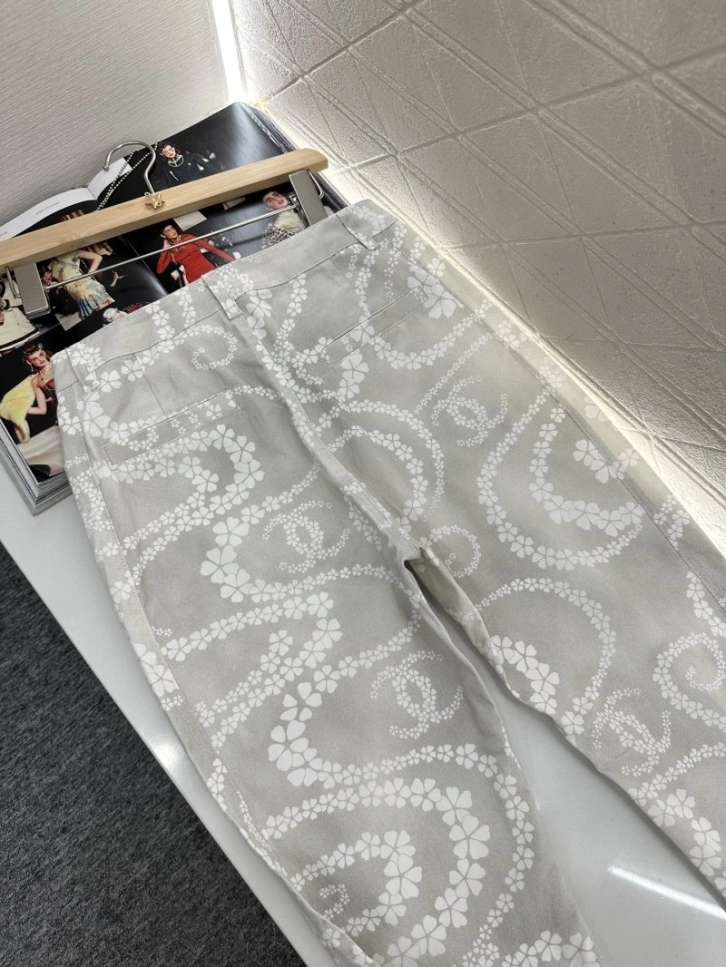 Chanel Jeans Durable 108932