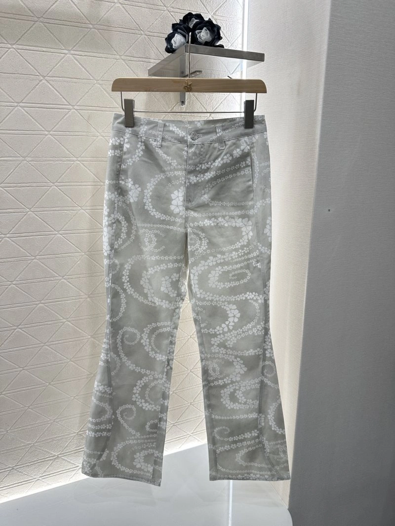 Chanel Jeans Durable 108932