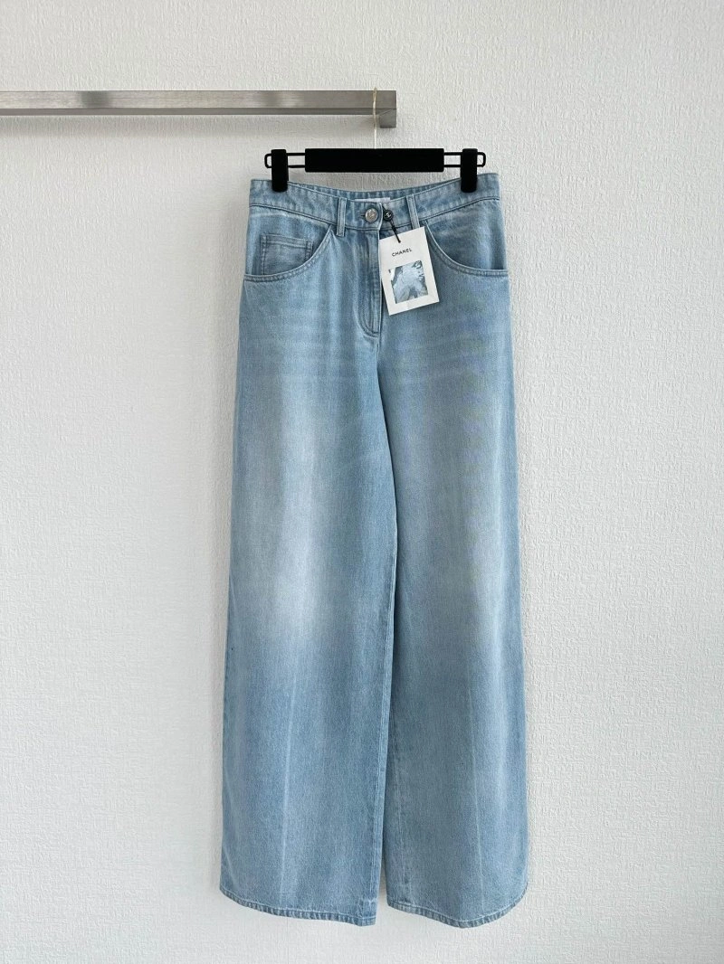 Neat Chanel Jeans 110691