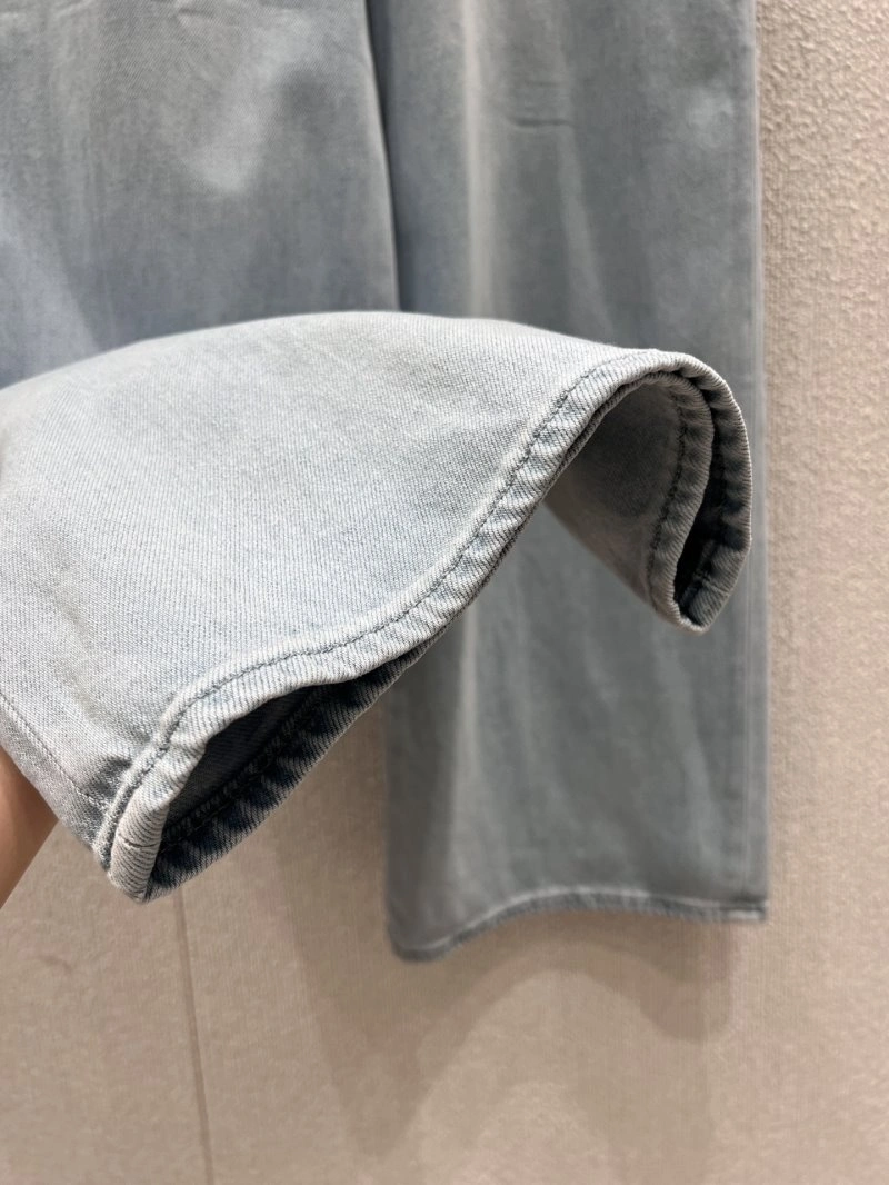 Chanel Jeans ModernLook 110690