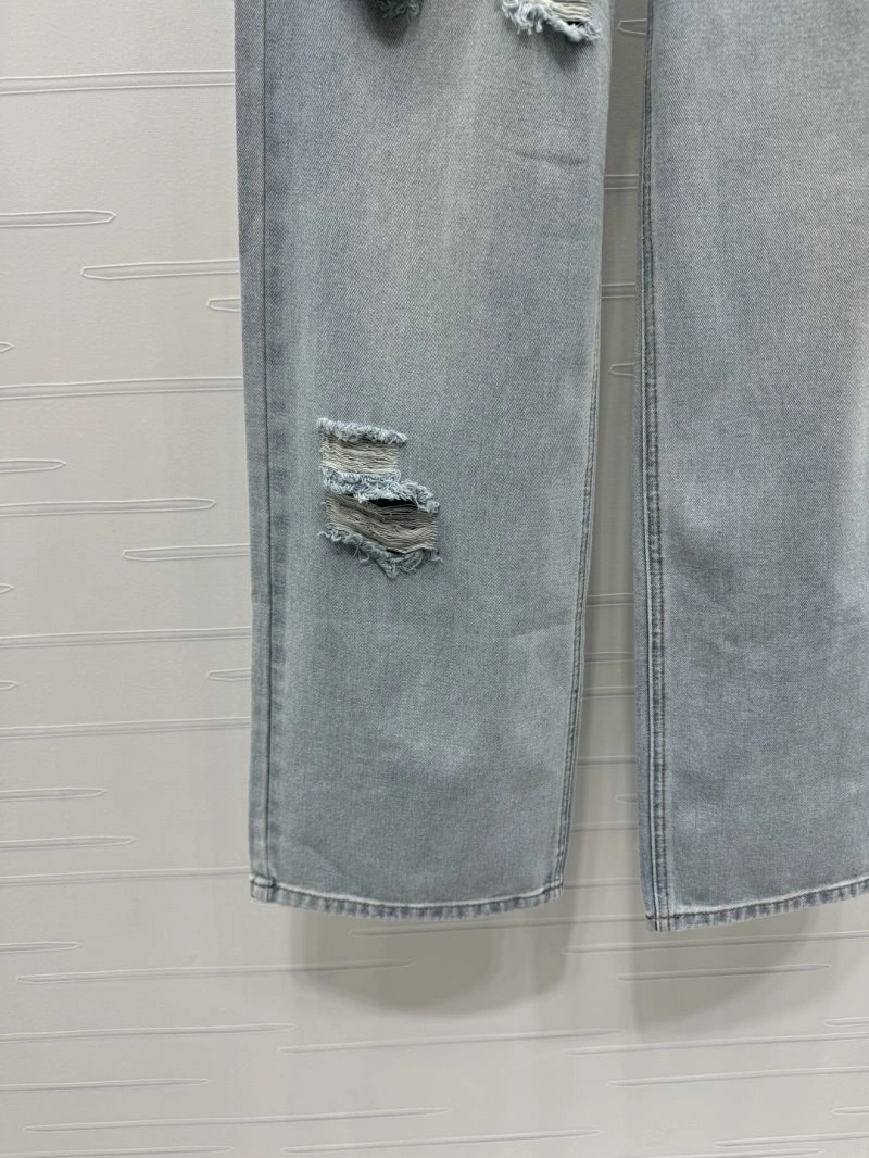 MoistureWicking Chanel Jeans 110685