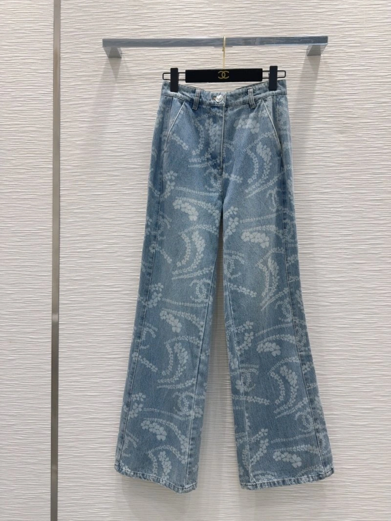 SunProtective Chanel Jeans 110671
