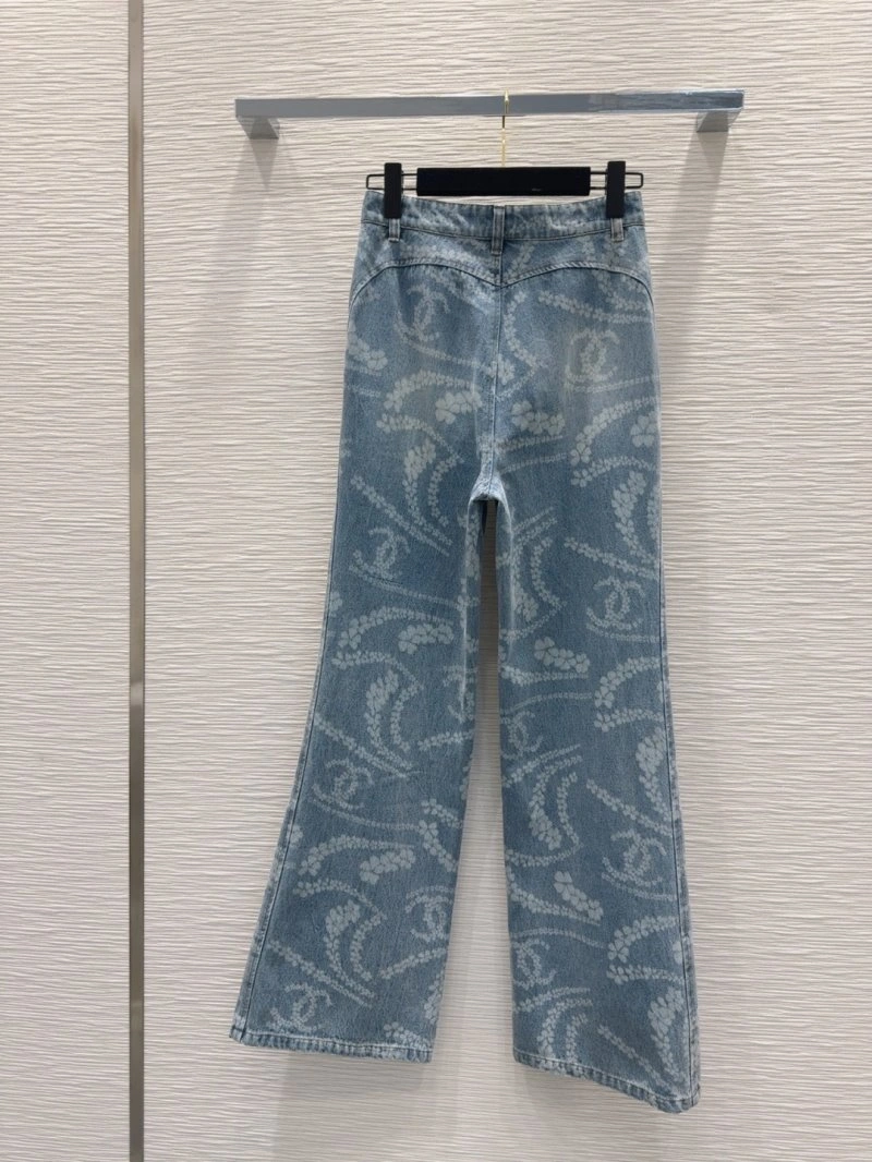 SunProtective Chanel Jeans 110671