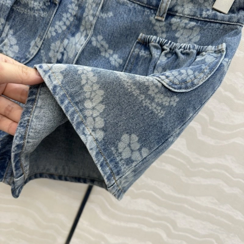 Chanel Jeans Affordable 110661