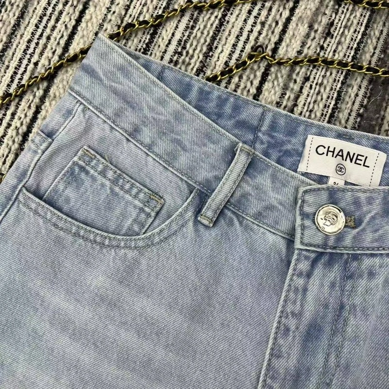 Chanel Jeans Sporty 110668