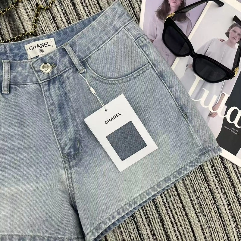 Chanel Jeans Sporty 110668