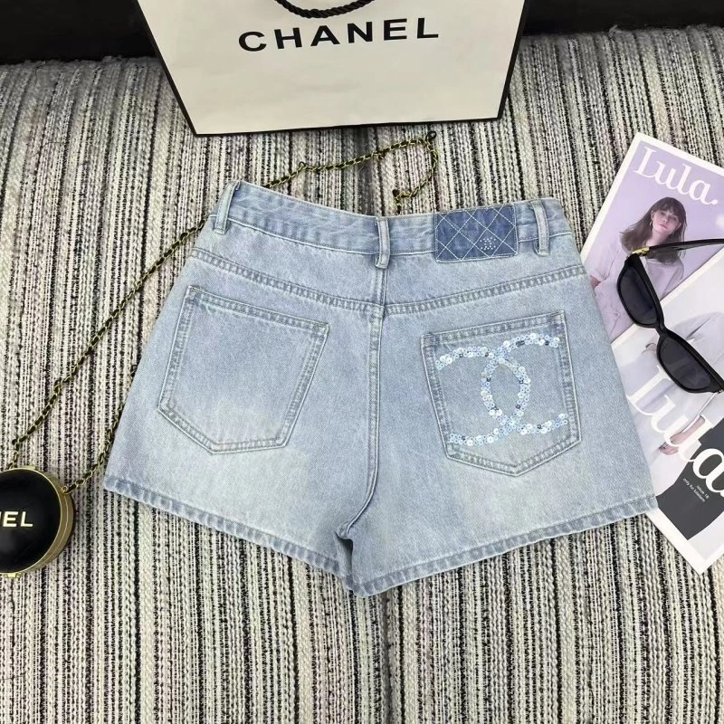 Chanel Jeans Sporty 110668
