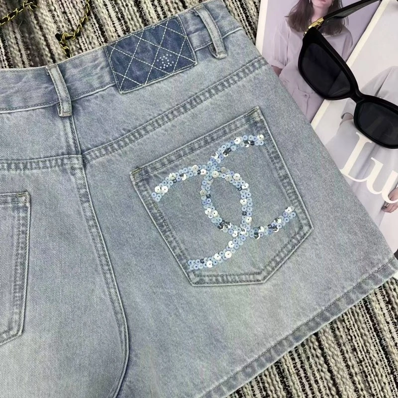 Chanel Jeans Sporty 110668