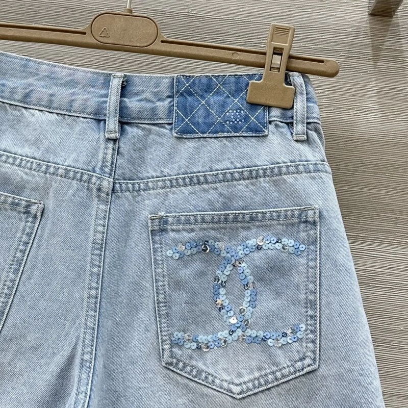 Casual Chanel Jeans 110656
