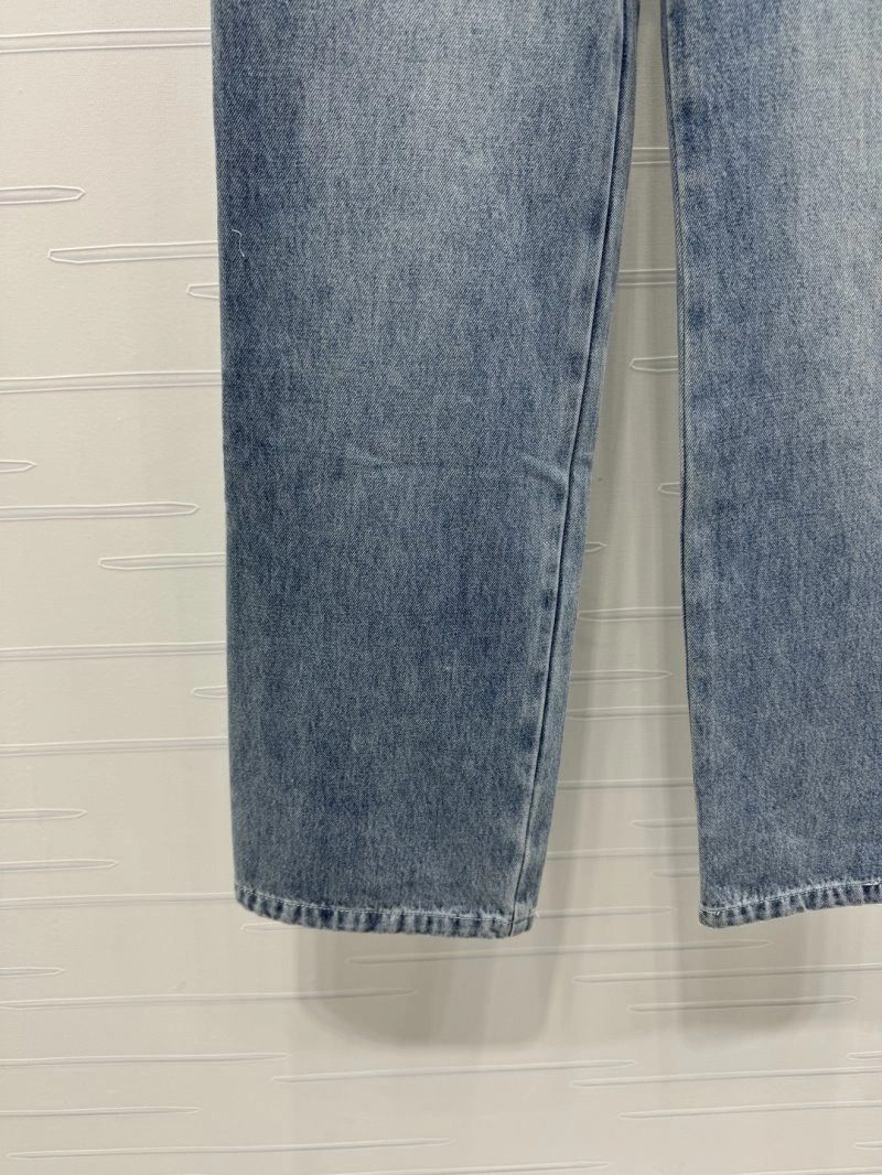 Cozy Chanel Jeans 110677
