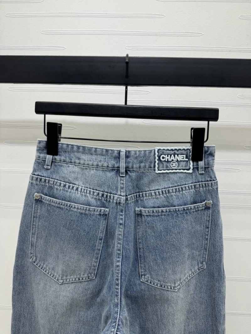 Cozy Chanel Jeans 110677