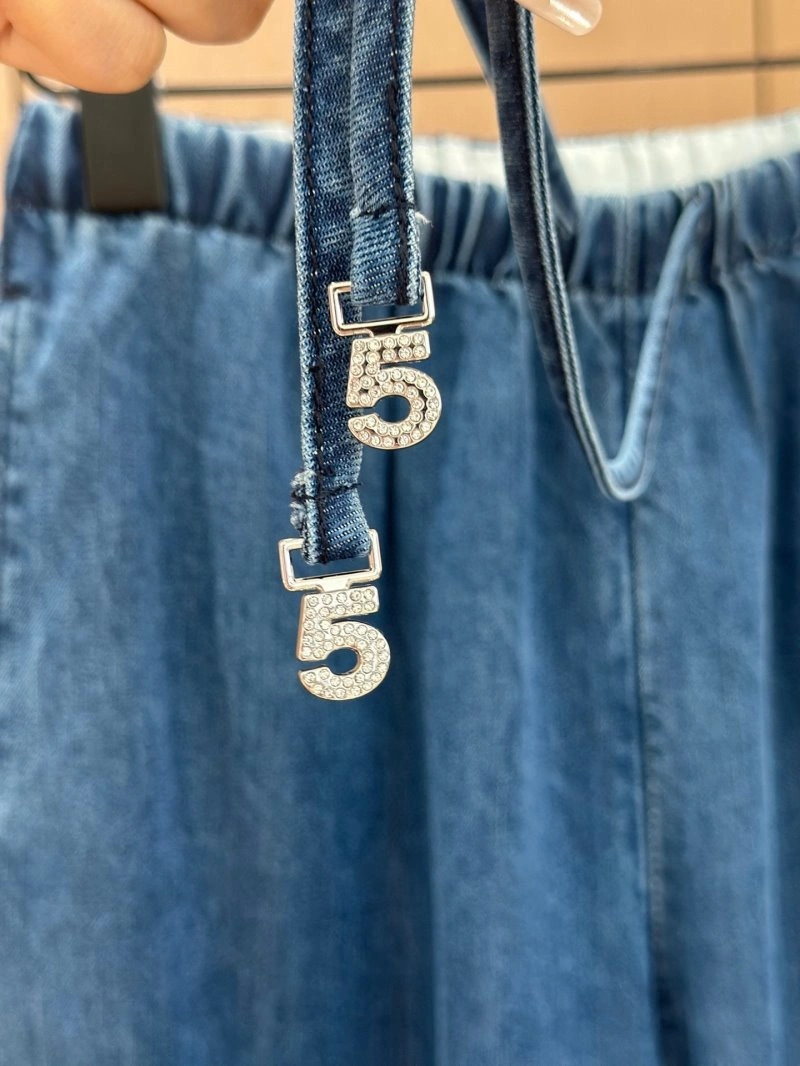 Trendy Chanel Jeans 110673
