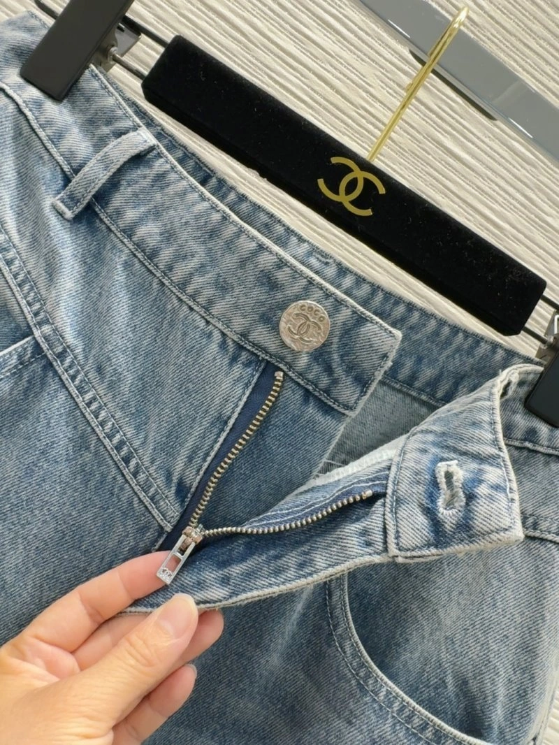 Chanel Jeans Resilient 110678