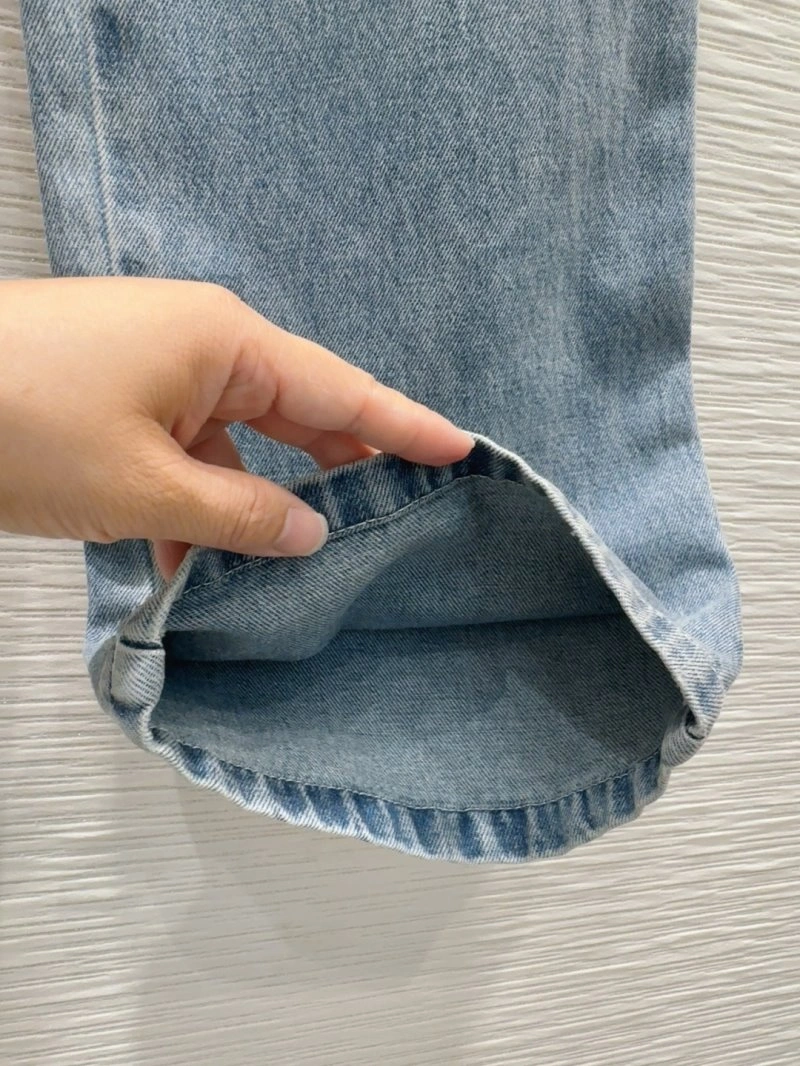 Chanel Jeans Resilient 110678