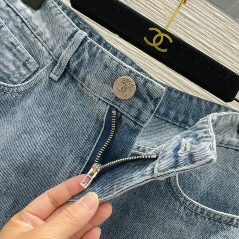 Chanel Jeans WellDesigned 110683