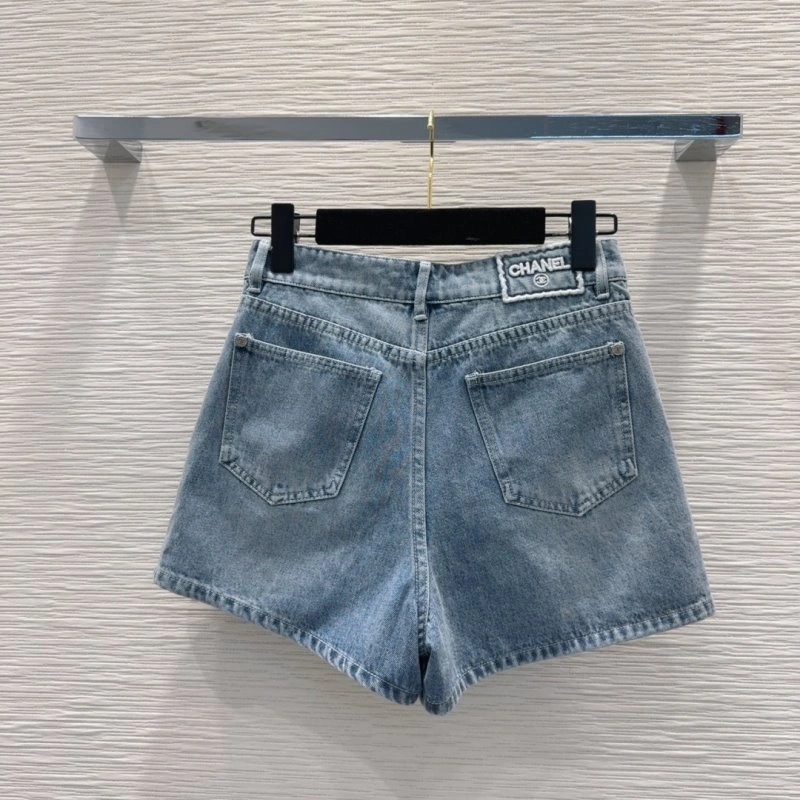 Chanel Jeans WellDesigned 110683