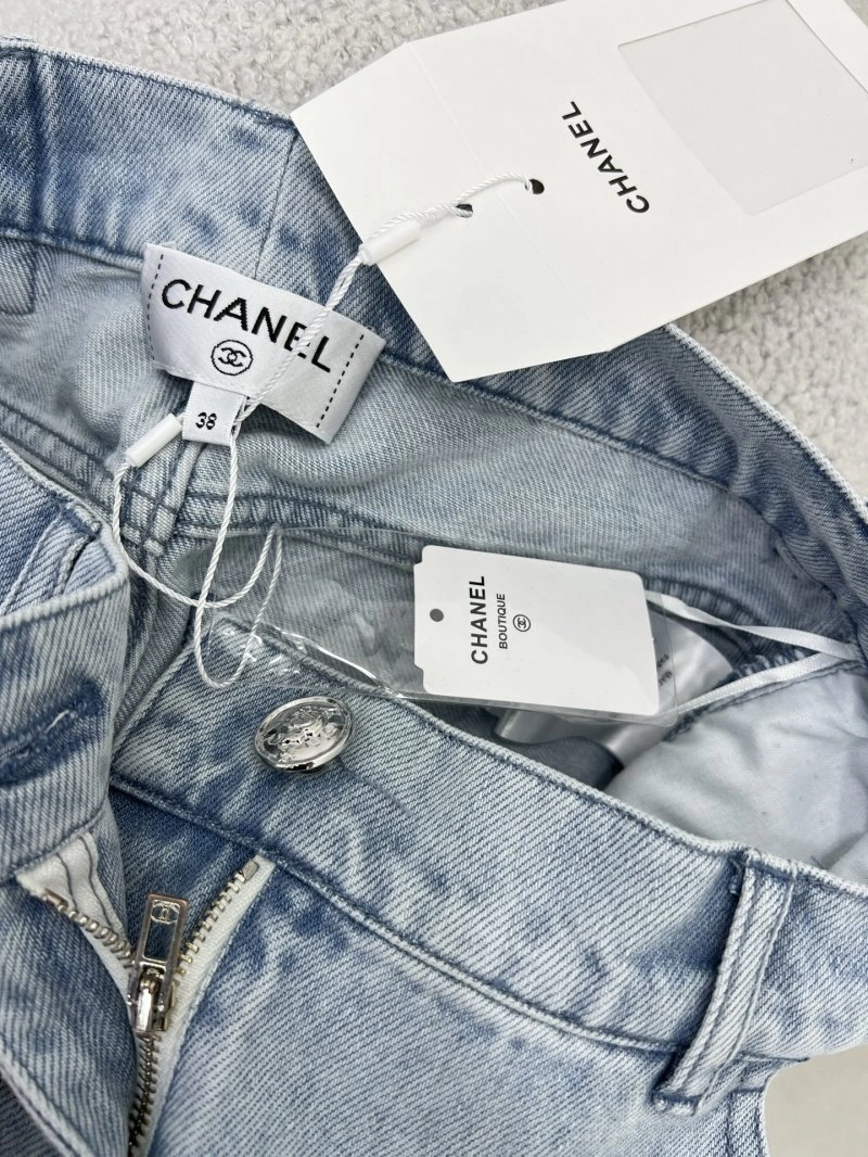 Chanel Jeans Stylish 110672