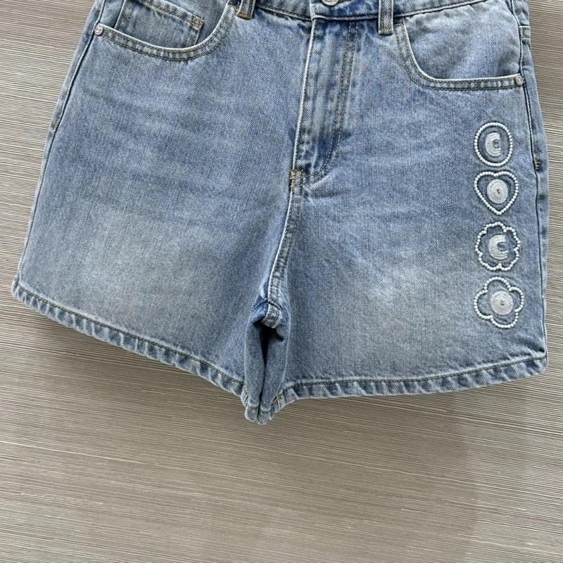 Chanel Jeans Contemporary 110647