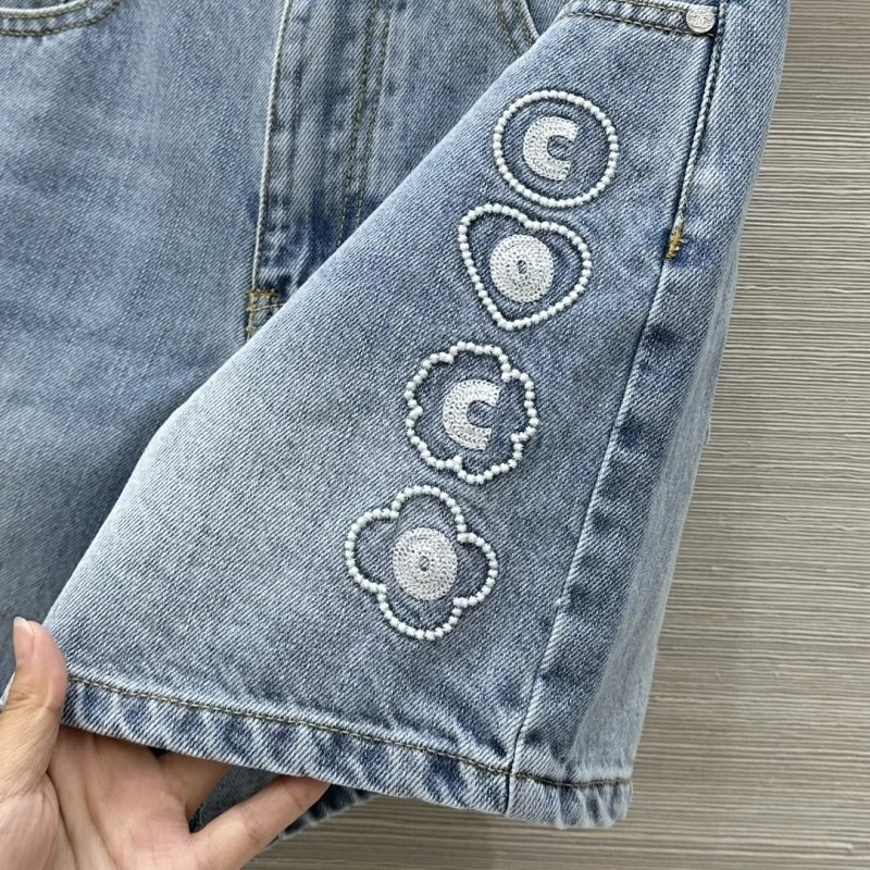 Chanel Jeans Contemporary 110647