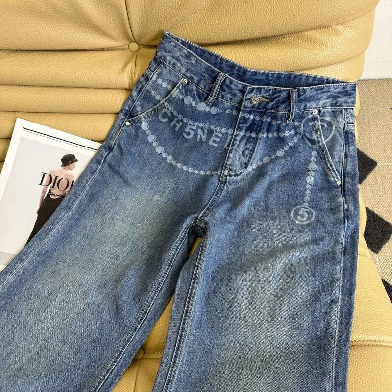 MoistureWicking Chanel Jeans 110644