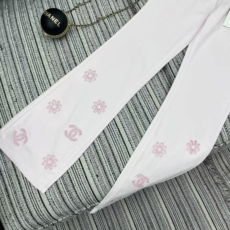 Stretchable Chanel Jeans 110631