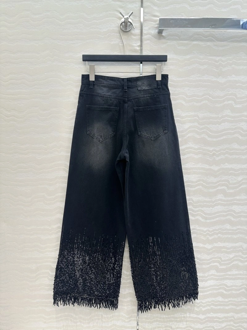 WellDesigned Chanel Jeans 110636