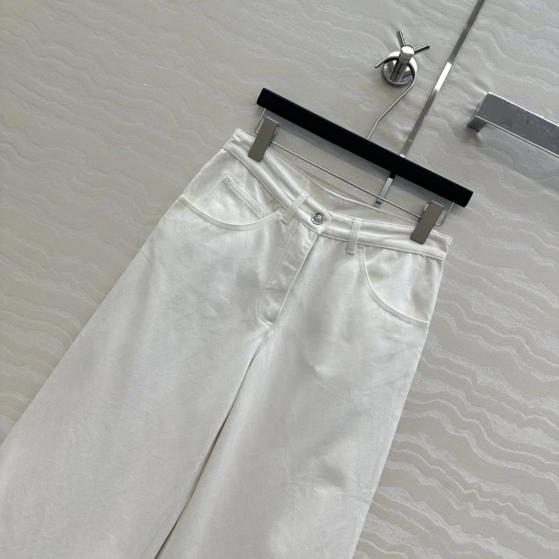 Elegant Chanel Jeans 110639