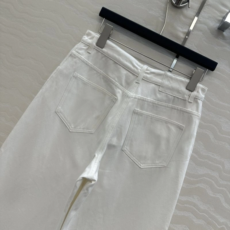 Elegant Chanel Jeans 110639