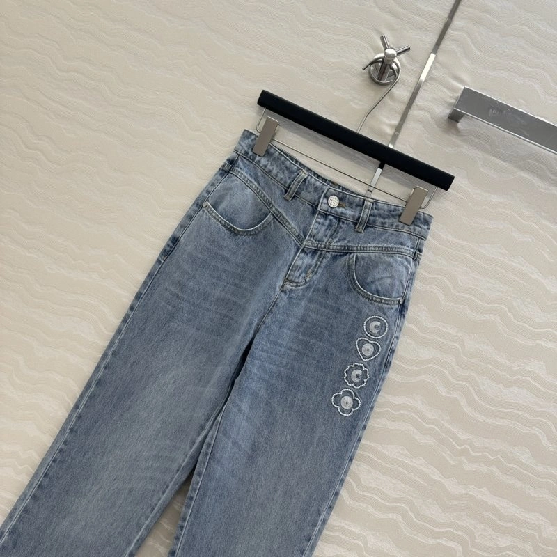 Chanel Jeans Contemporary 110641