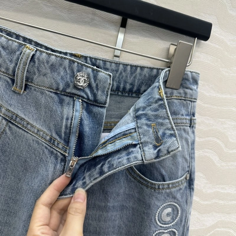 Chanel Jeans Contemporary 110641