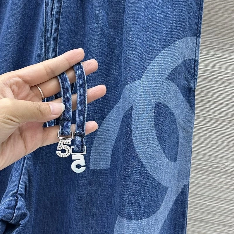 Chanel Jeans Trendsetting 110637