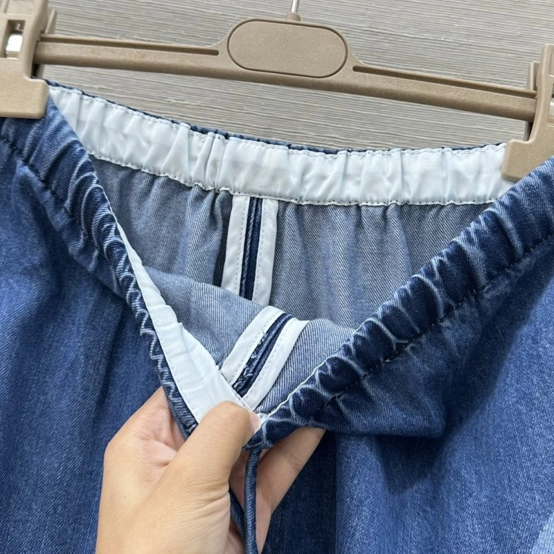 Chanel Jeans Trendsetting 110637