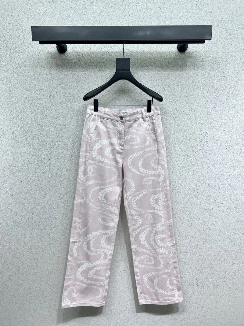 Lightweight Chanel Jeans 110645