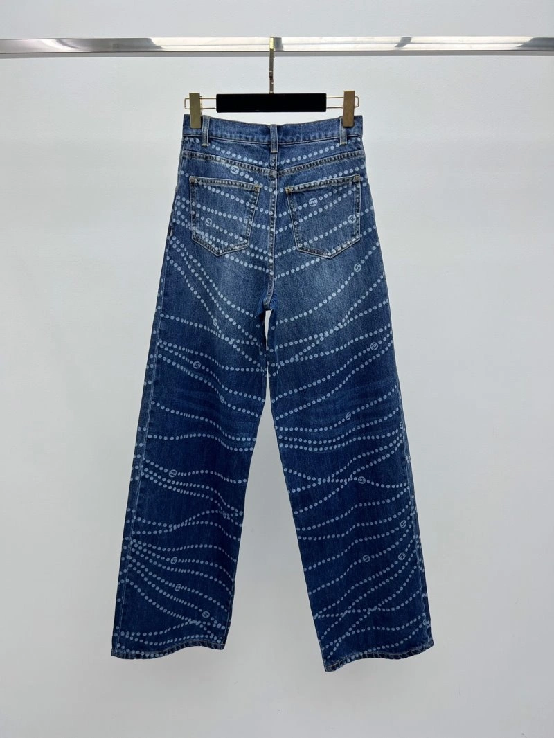 Sleek Chanel Jeans 110619