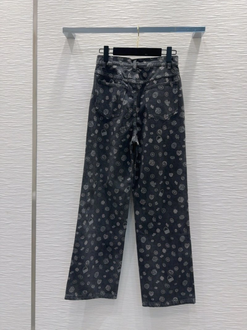 Unique Chanel Jeans 110612