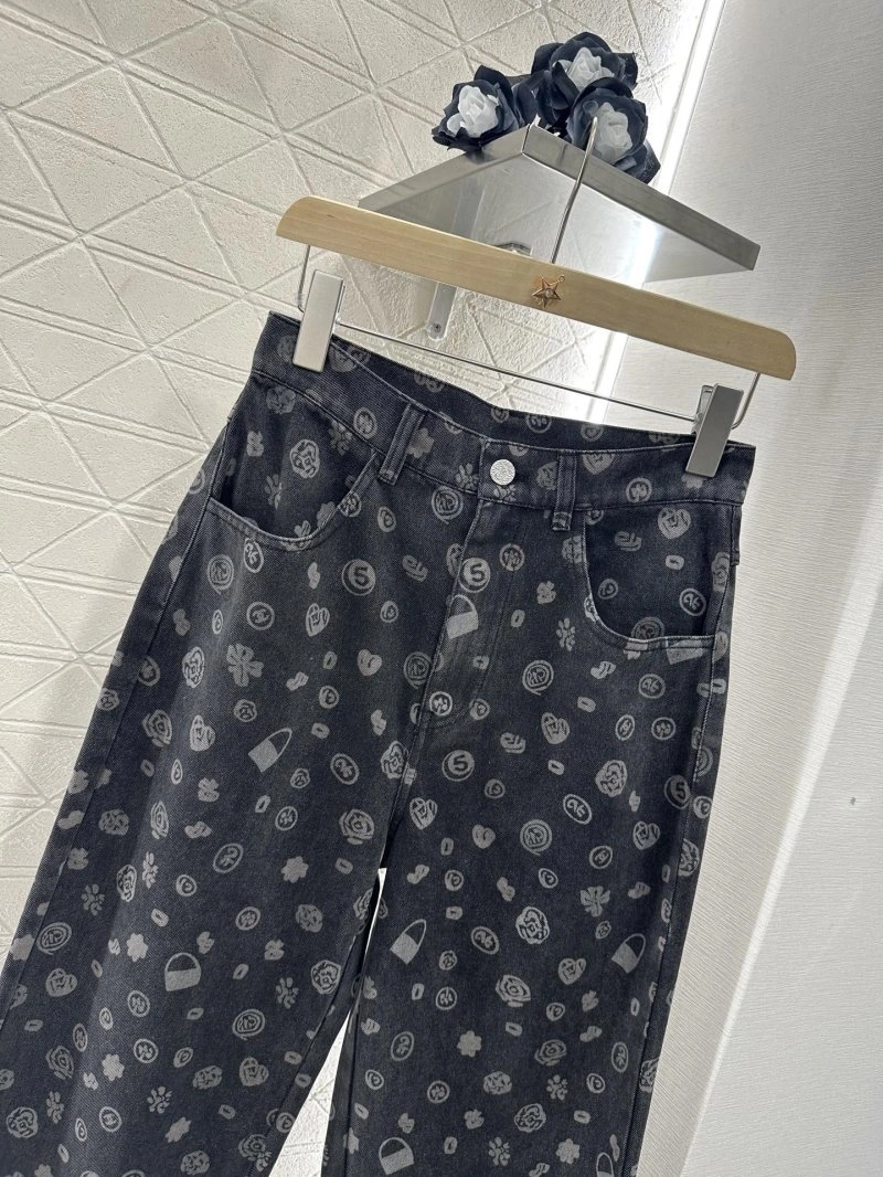 Modern Chanel Jeans 110611