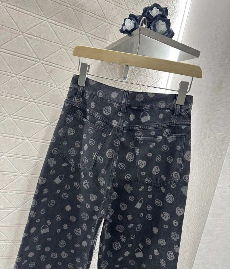 Modern Chanel Jeans 110611