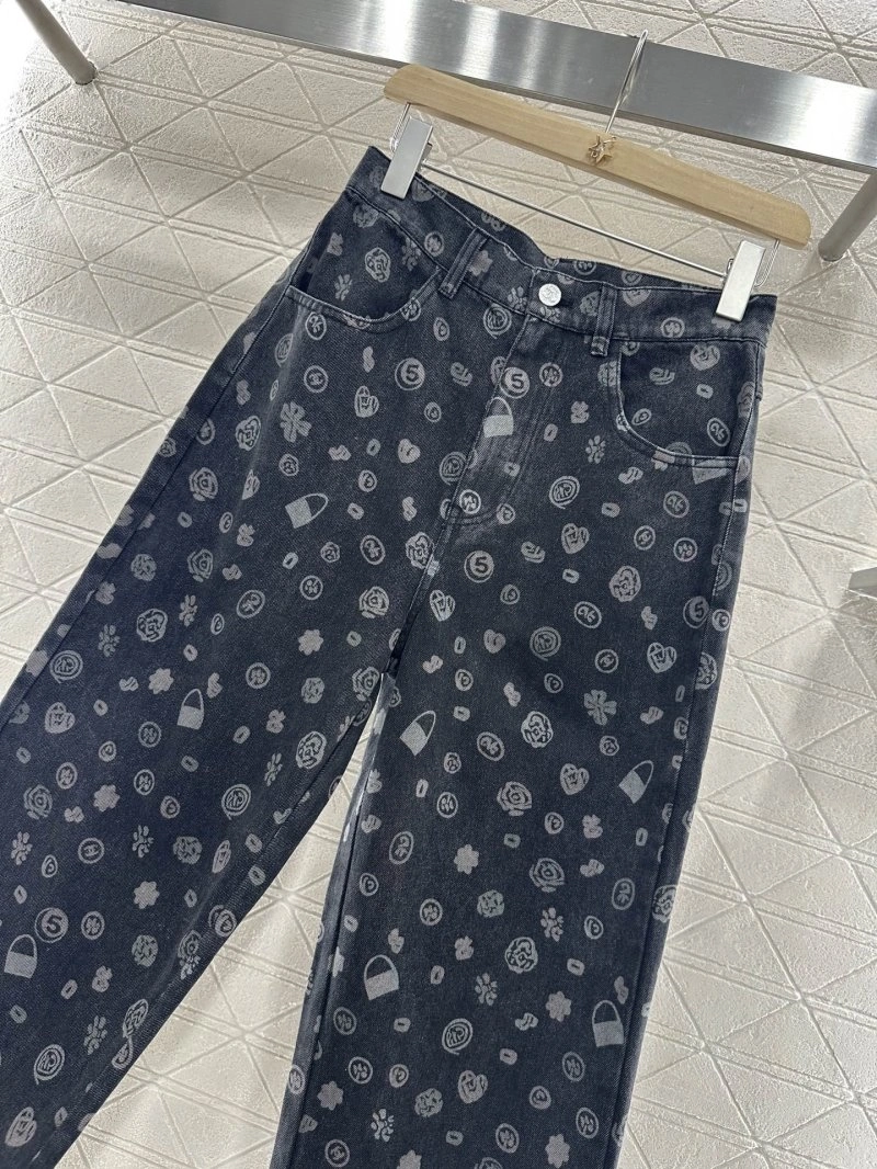 Modern Chanel Jeans 110611