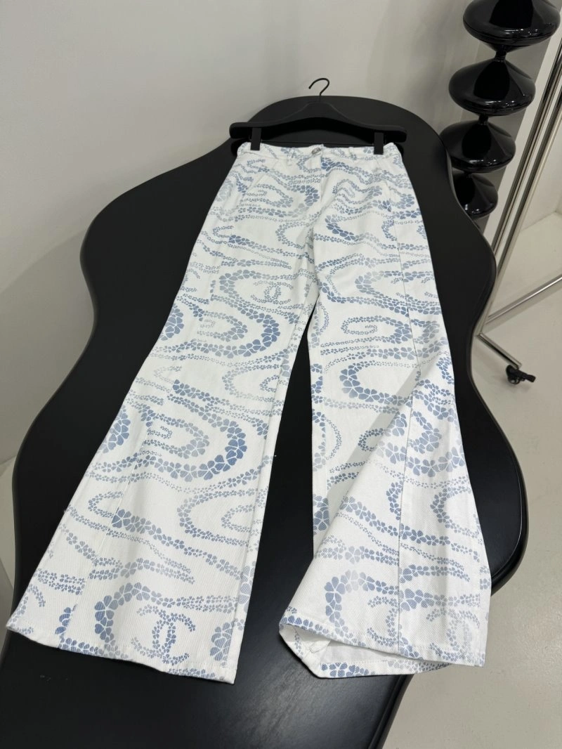 Chanel Jeans Durable 110596