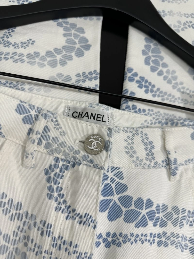 Chanel Jeans Durable 110596