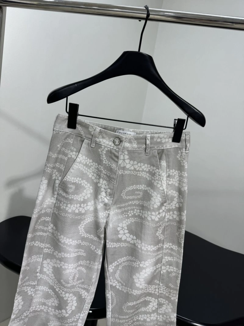 Chanel Jeans Practical 110593
