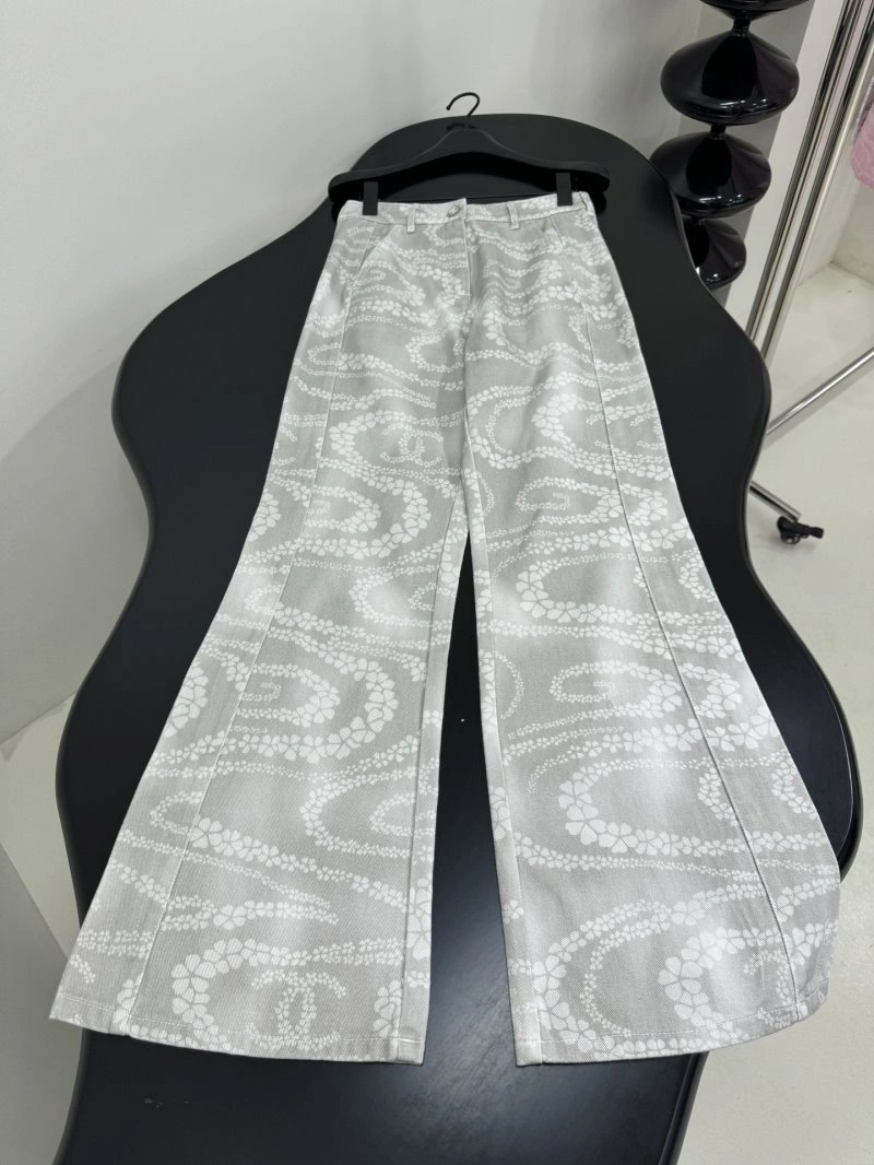 Chanel Jeans Practical 110593