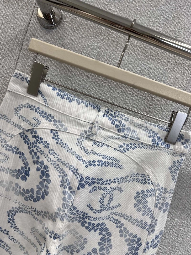 Chanel Jeans Vibrant 110594