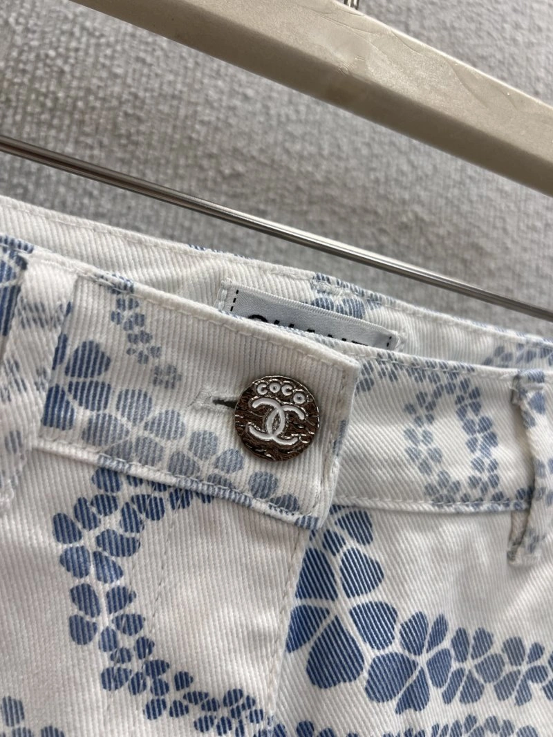 Chanel Jeans Vibrant 110594
