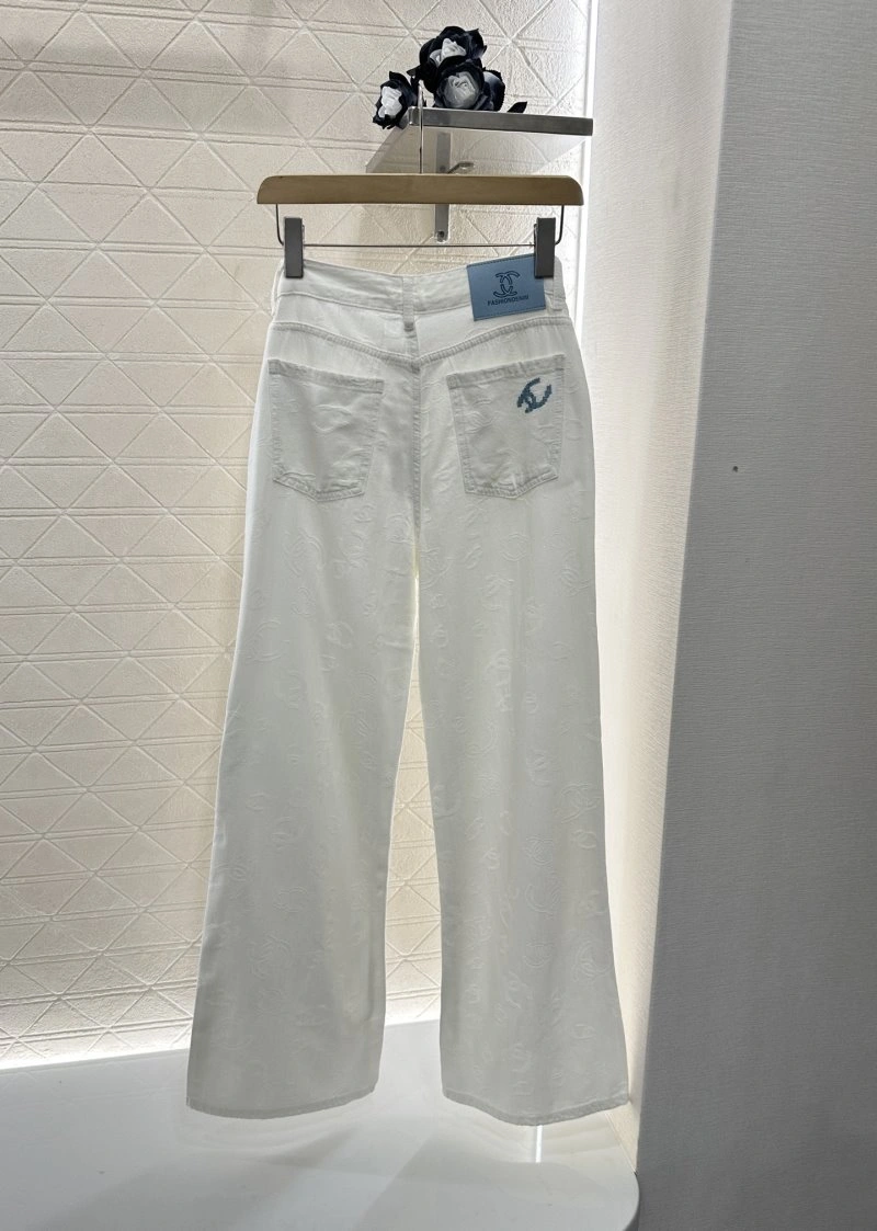 Chanel Jeans TravelReady 110586