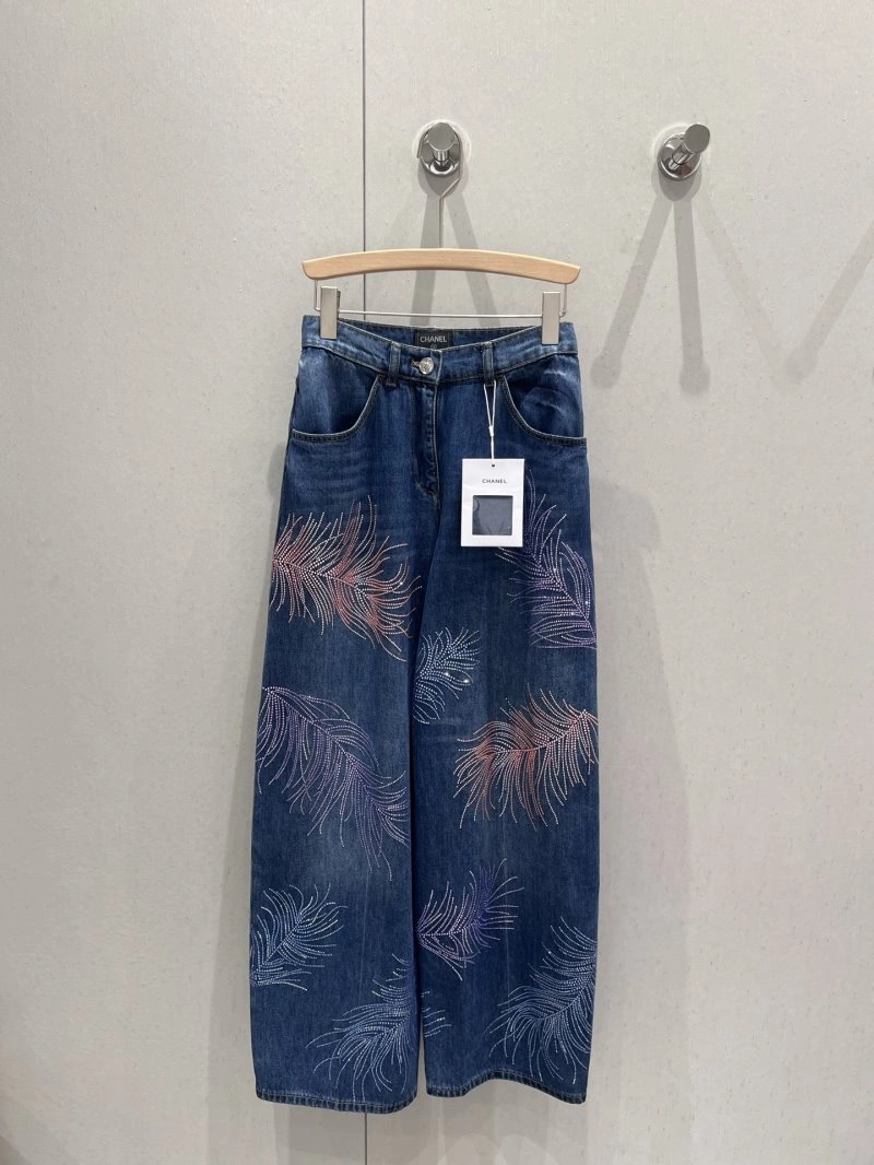 Unisex Chanel Jeans 108229