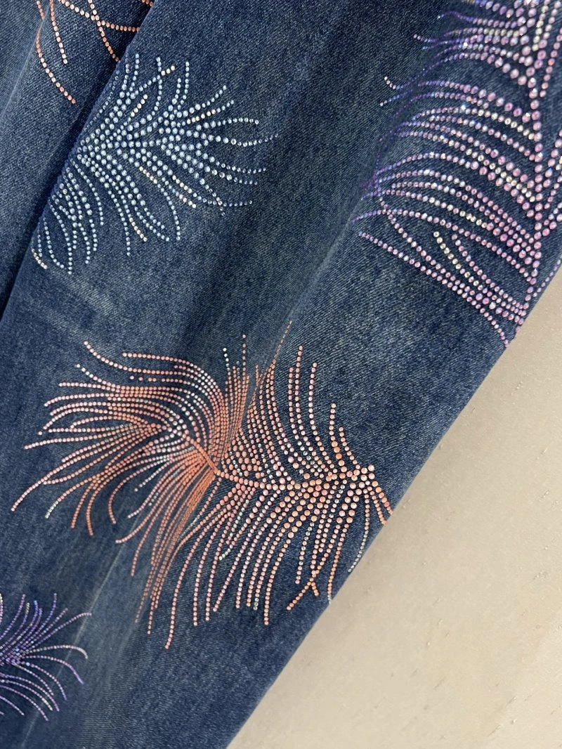 Unisex Chanel Jeans 108229