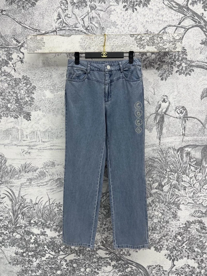 Cozy Chanel Jeans 108226