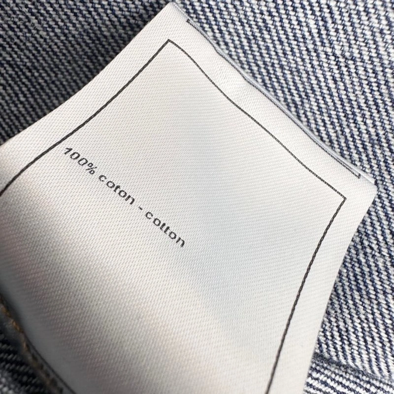 Sophisticated Chanel Jeans 108224