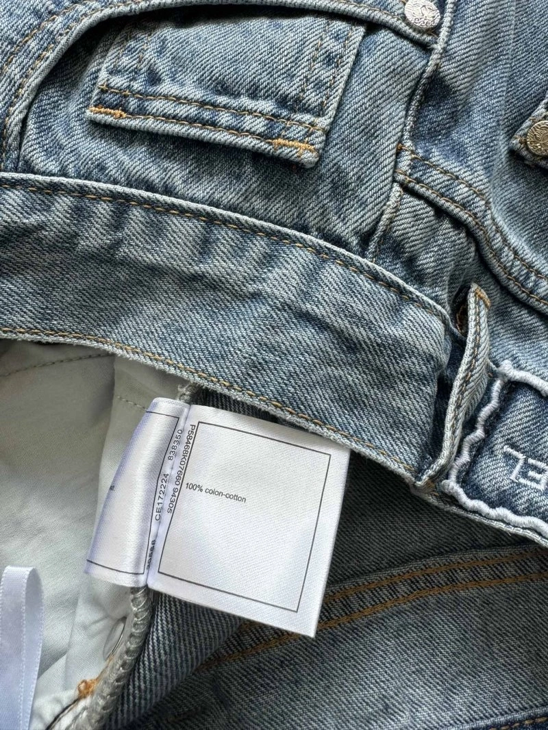 TimelessDesign Chanel Jeans 108223